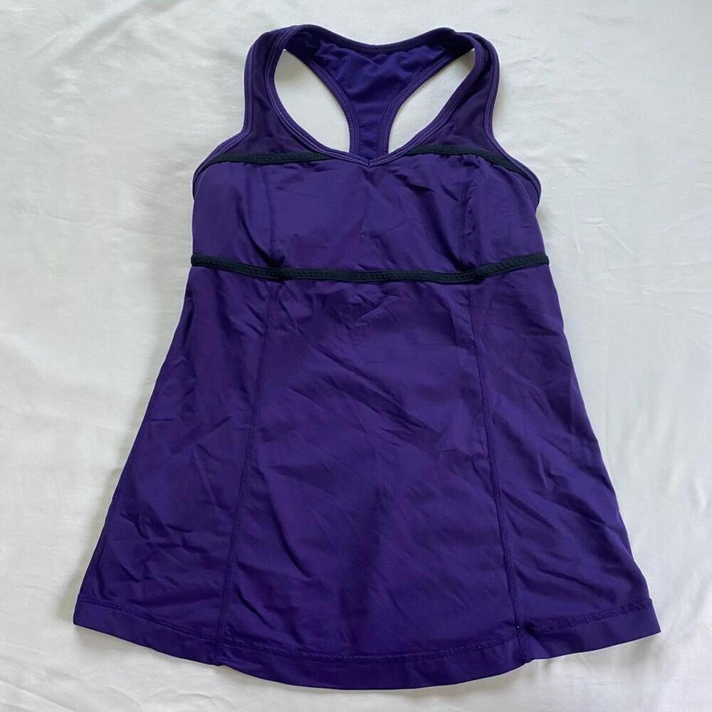 Lululemon Commit in lolo tank top size 4